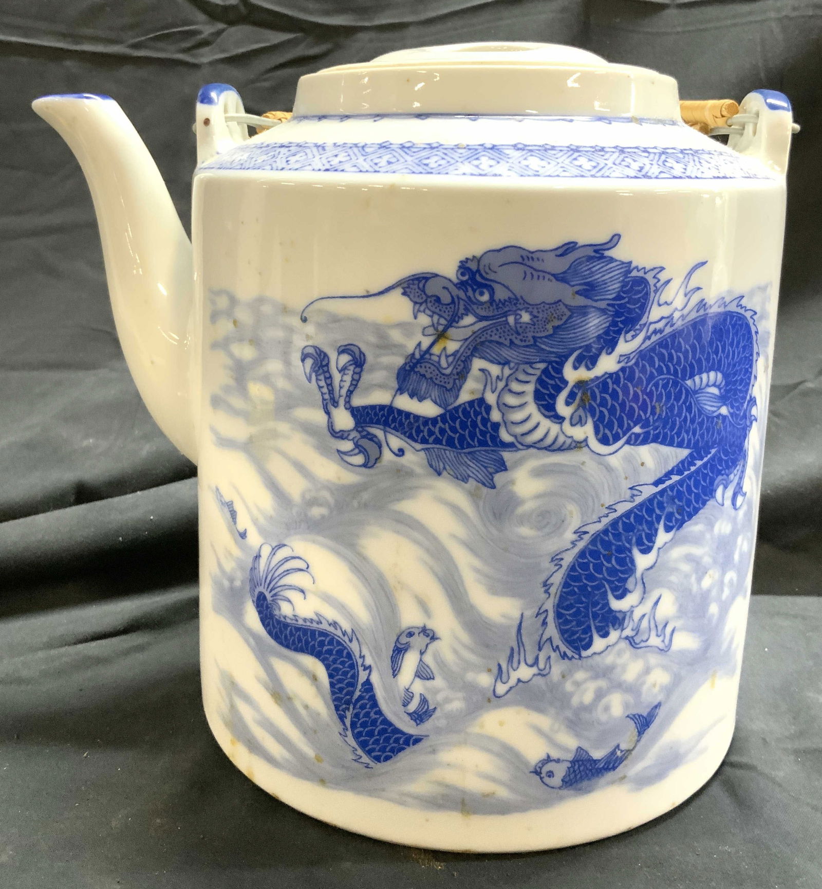 Signed Vintage Dragon & Koi Asian Teapot W Lid (1 of 10)