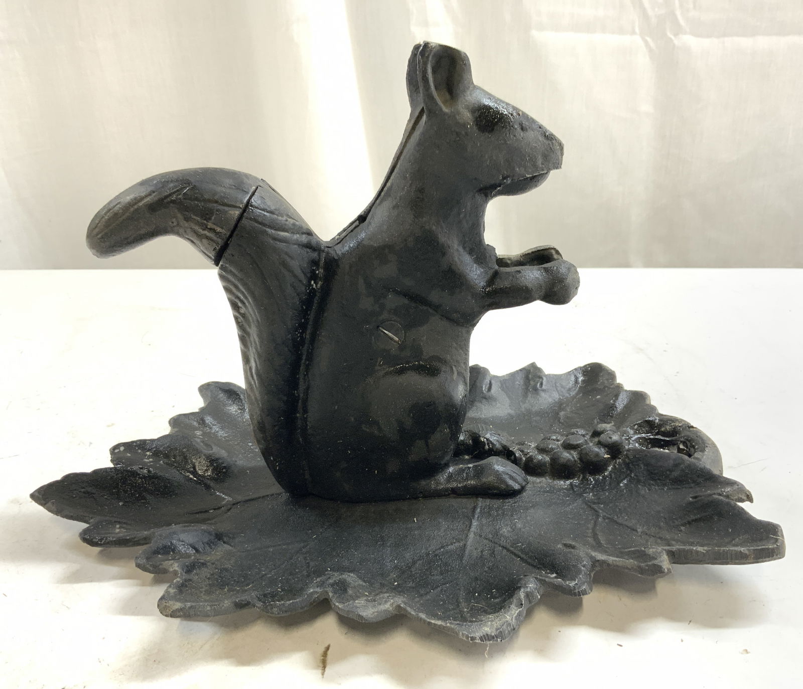 Vtg Cast Aluminum Squirrel Nutcracker (1 of 8)