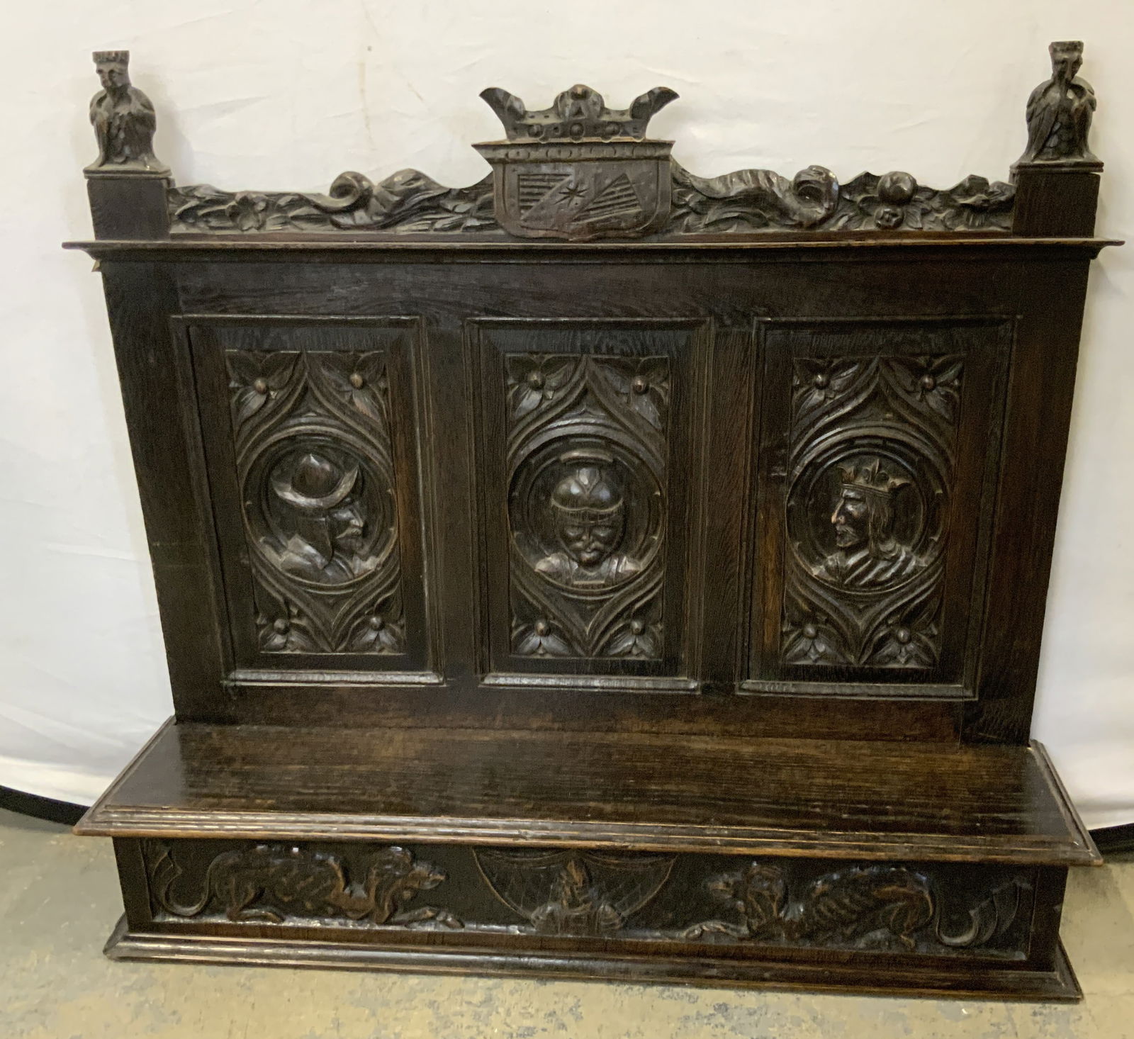 Vintage Carved Wood Figural Hanging Wall Shelf (1 of 12)