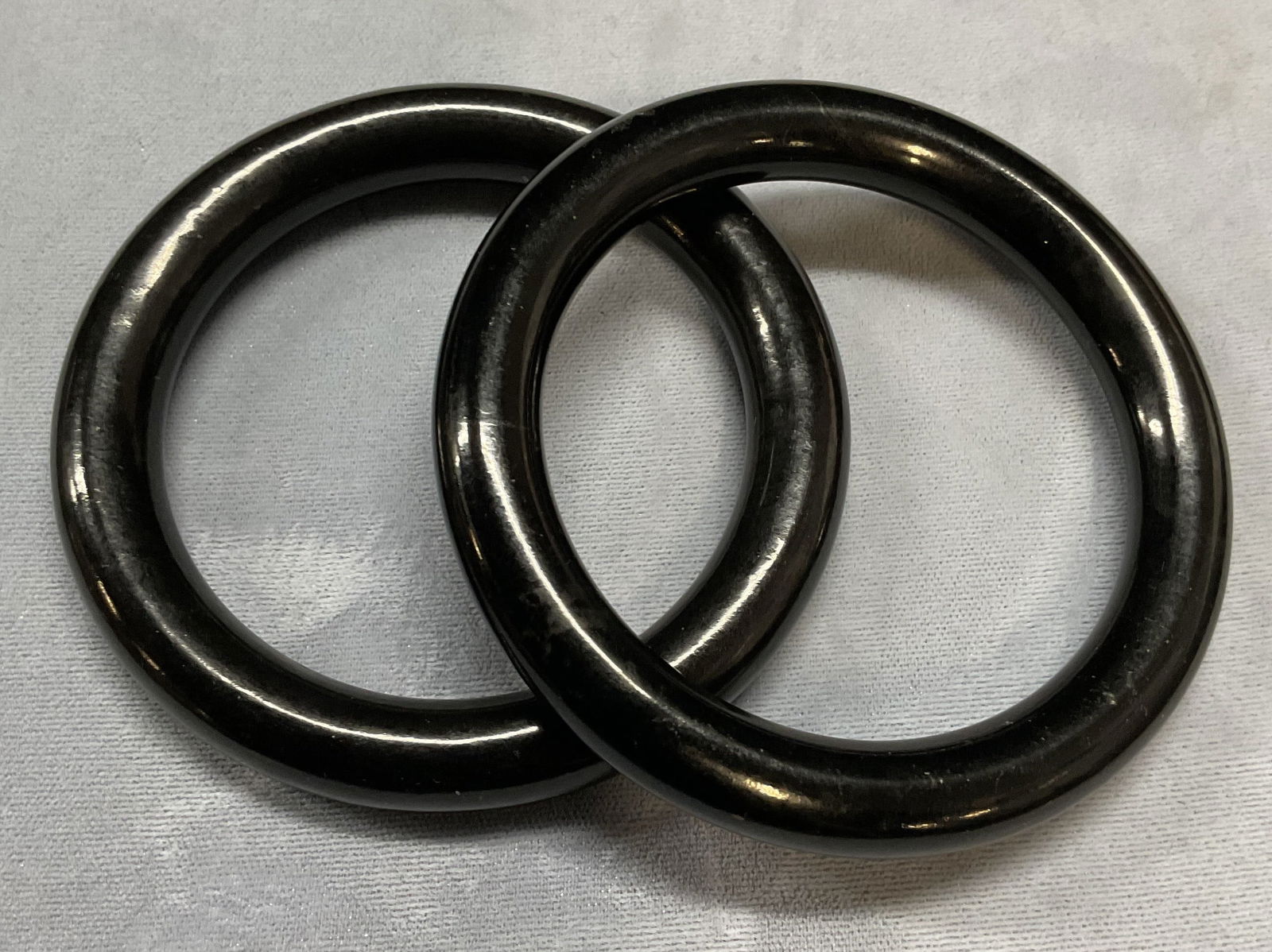 Pair Vintage Black Jade Bracelets (1 of 7)