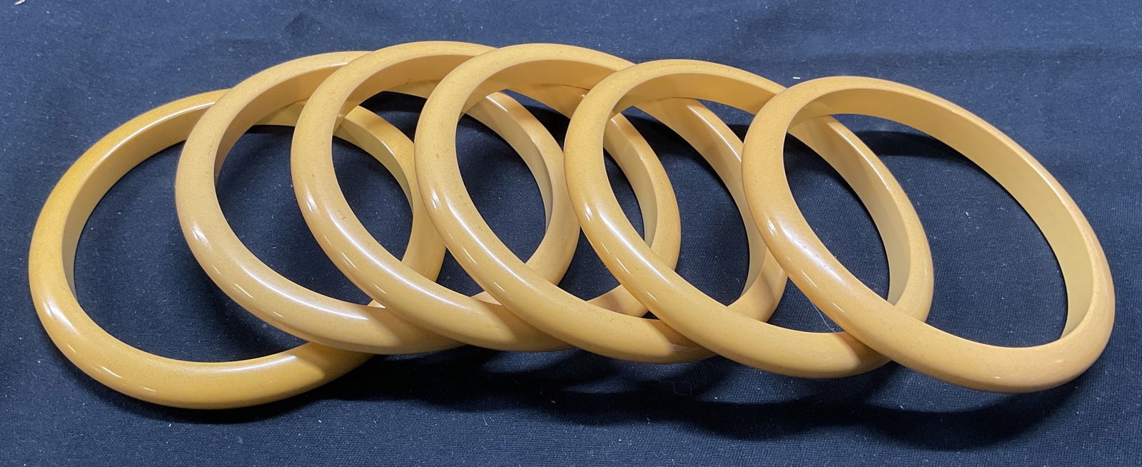 Set 6 Vintage Yellow Bangle Bracelets (1 of 6)