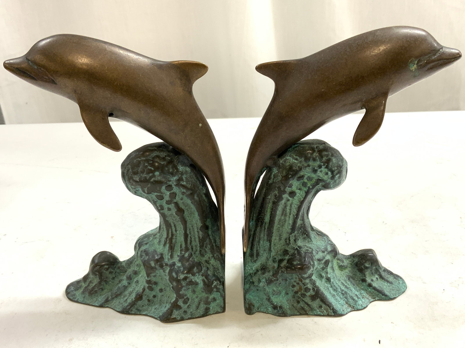 Pr Gilt Metal Dolphin Bookends (1 of 7)