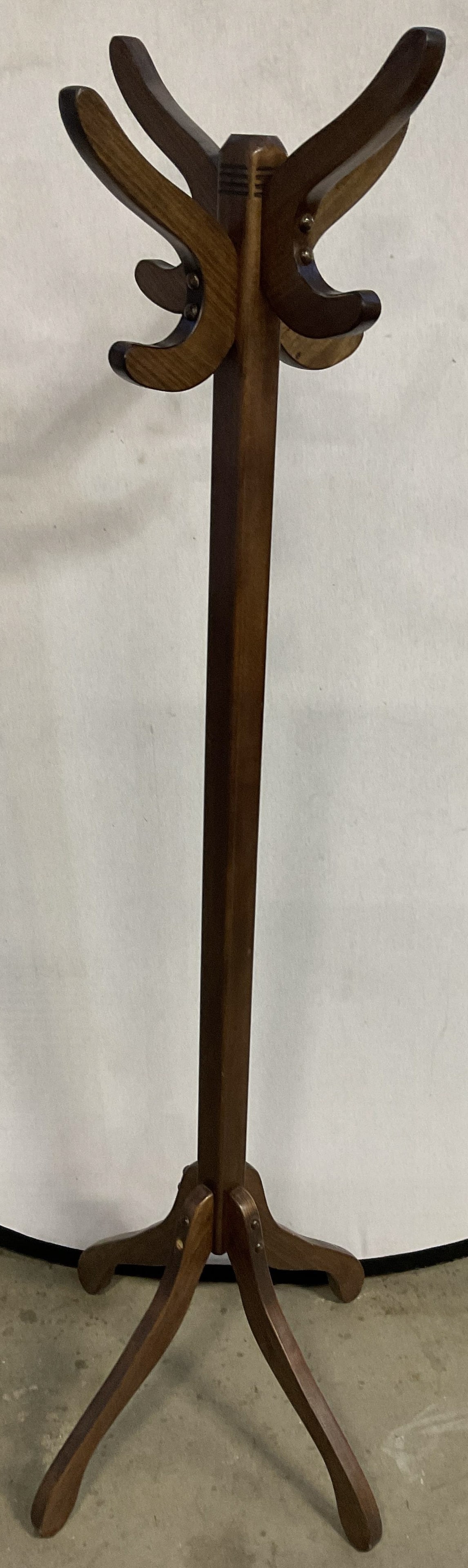 Wooden Coat Rack / Hat Tree (1 of 7)