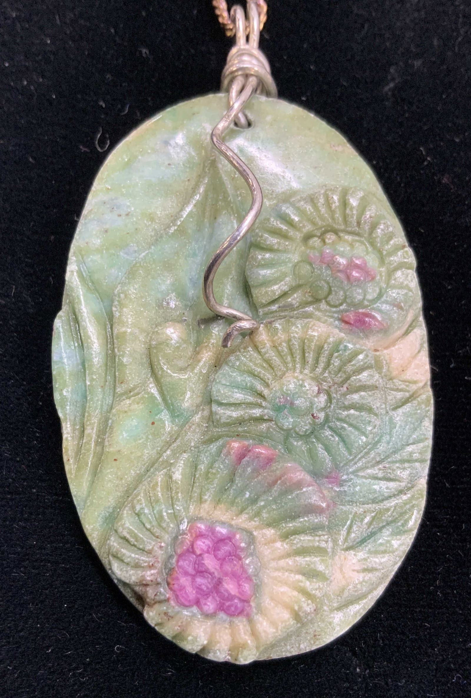 Carved Semi Precious Stone Asian Pendant Necklace (1 of 6)