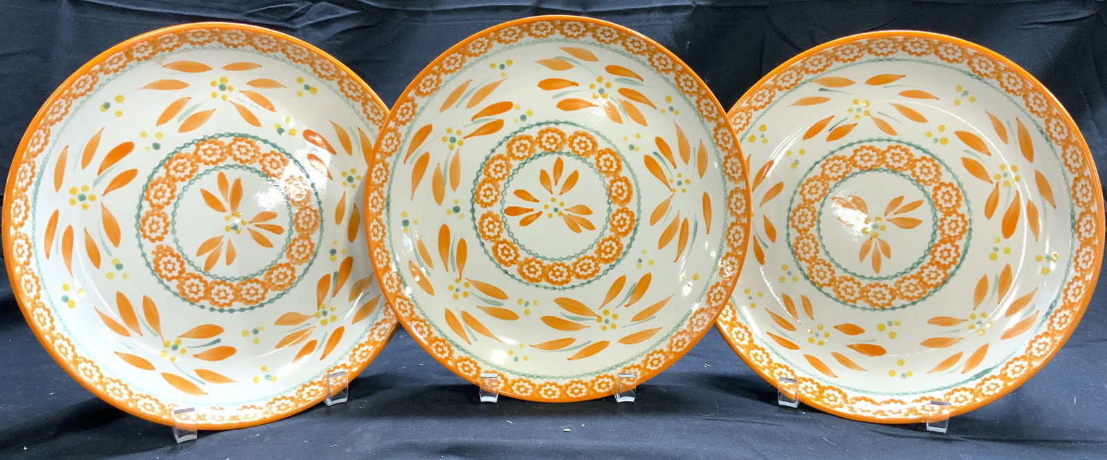 TEMPTATIONS OLD WORLD Set 3 Porc Plates (1 of 6)