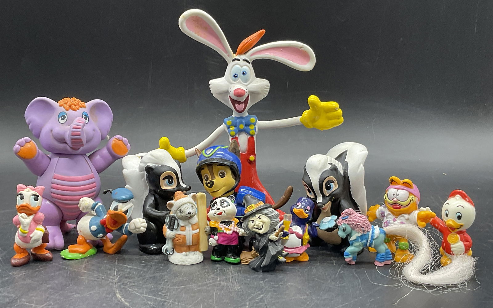 Grp Collectible Toy Figures, Roger Rabbit, Disney+ (1 of 8)