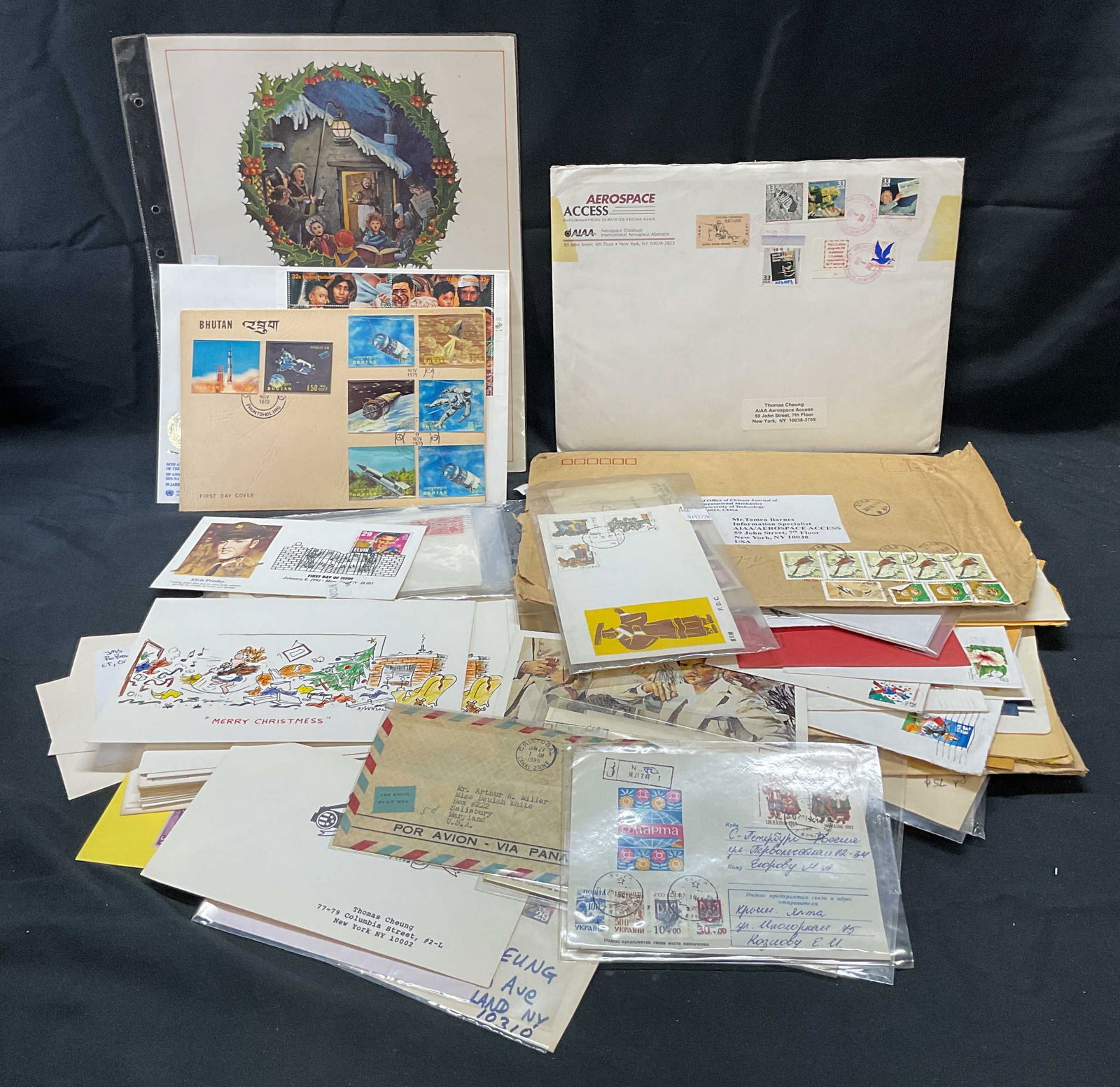 Group Lot Vintage USA & International Stamps (1 of 13)