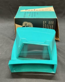 Vintage Realorama Realist Slide Viewer with Box