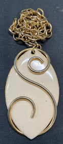 Vtg Gold Tone White Enamel Pendant Necklace