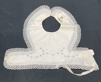 Lot 2 Superbia Lace Baby Bibs, Madeira NWT