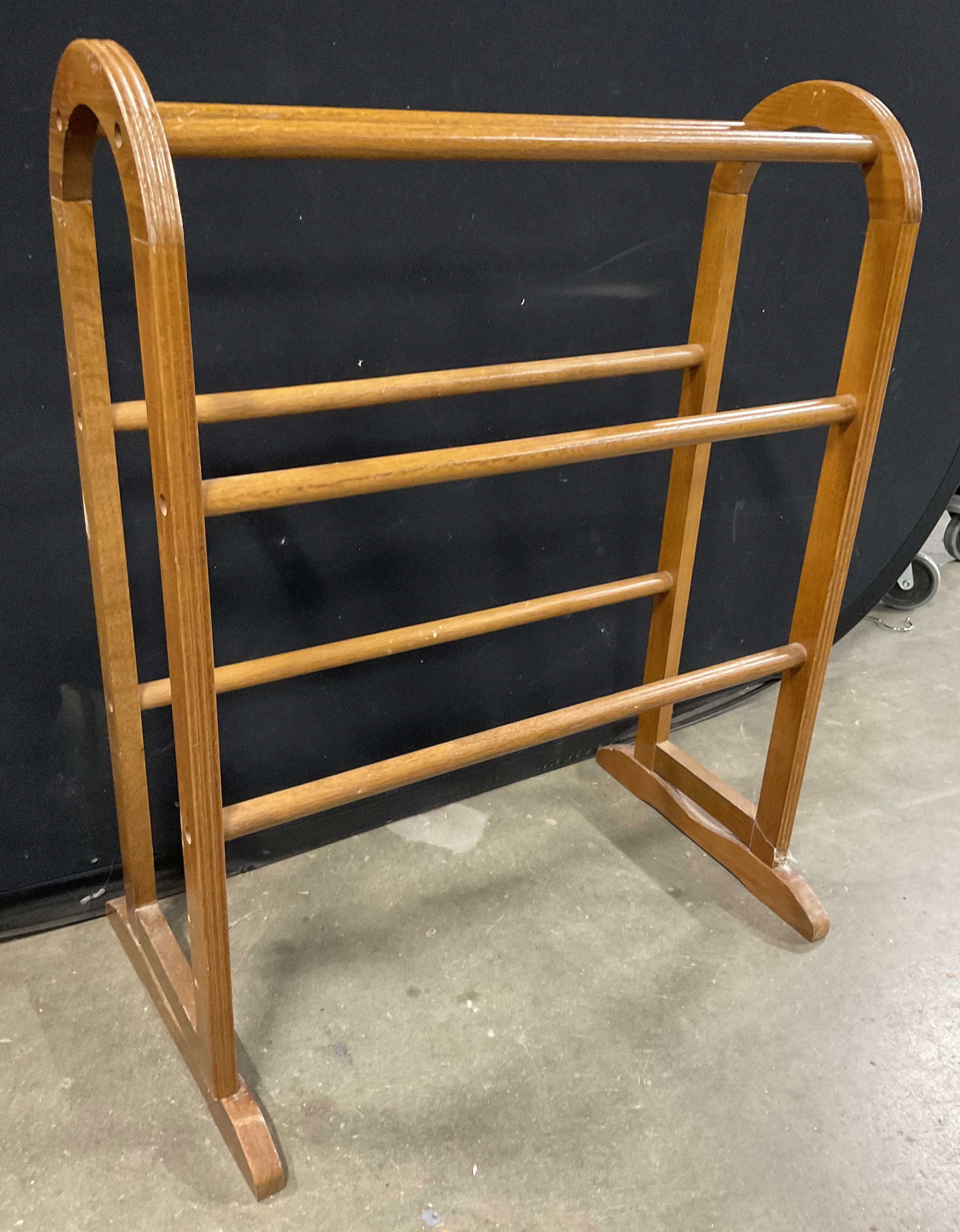 Vintage Wooden Quilt Rack (1 of 8)