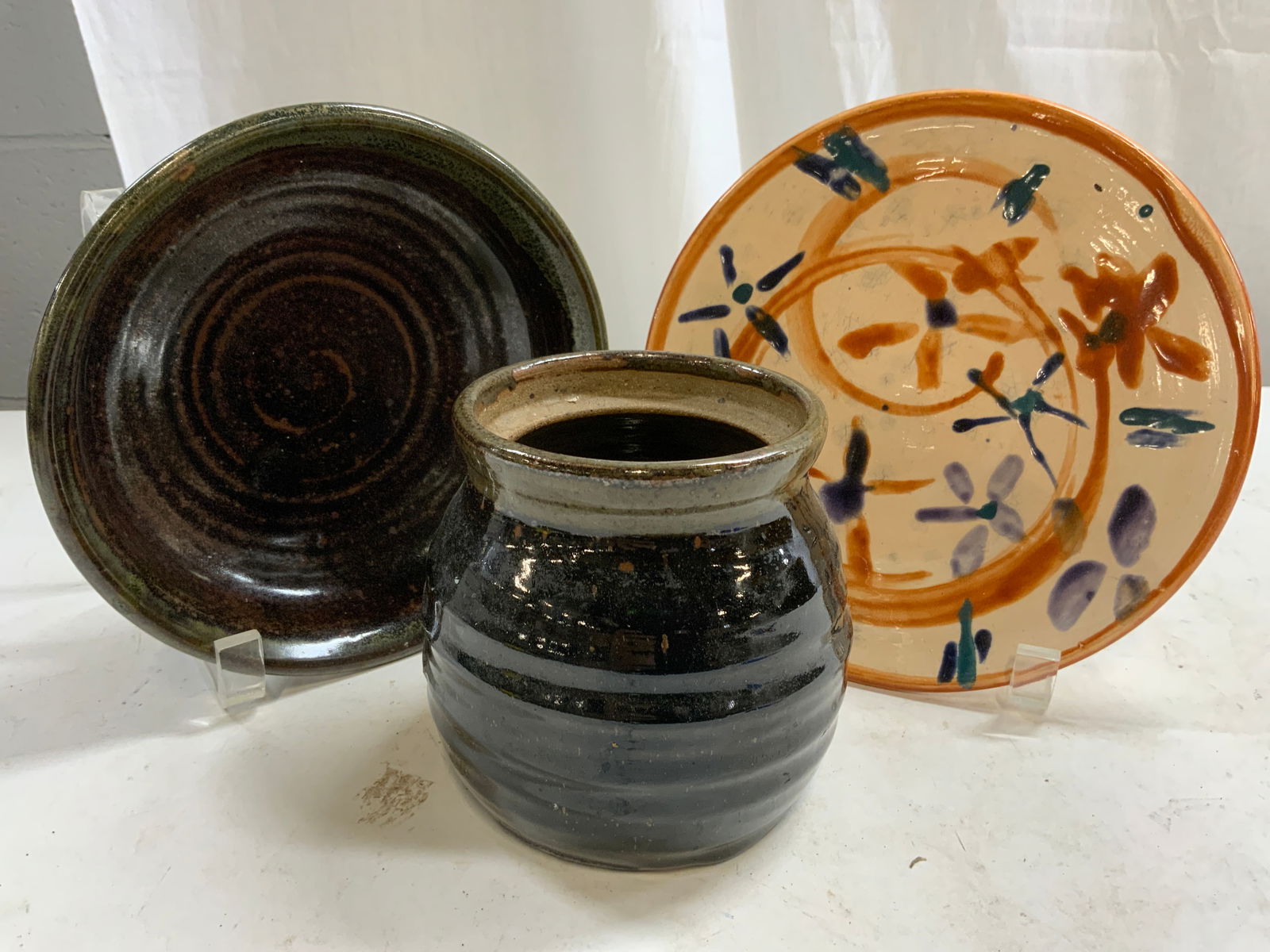 Signed Lot 3 Assorted Ceramic Vessels & Plate (1 of 6)