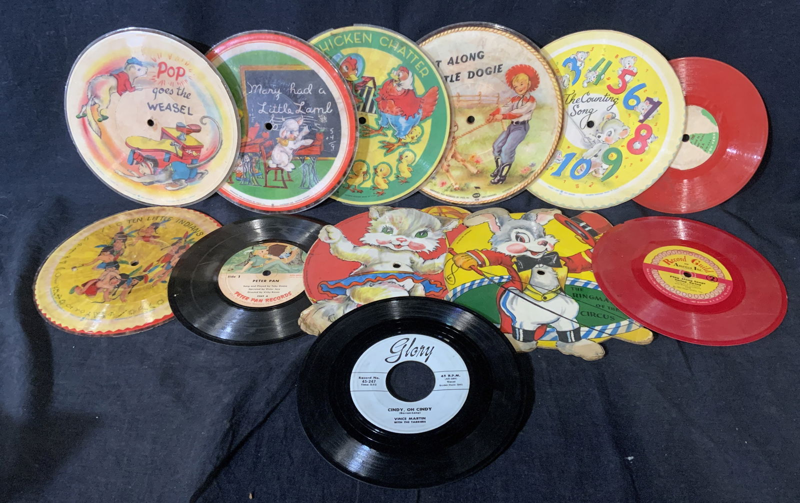 Group Lot Assorted Vinyl Records (1 of 5)