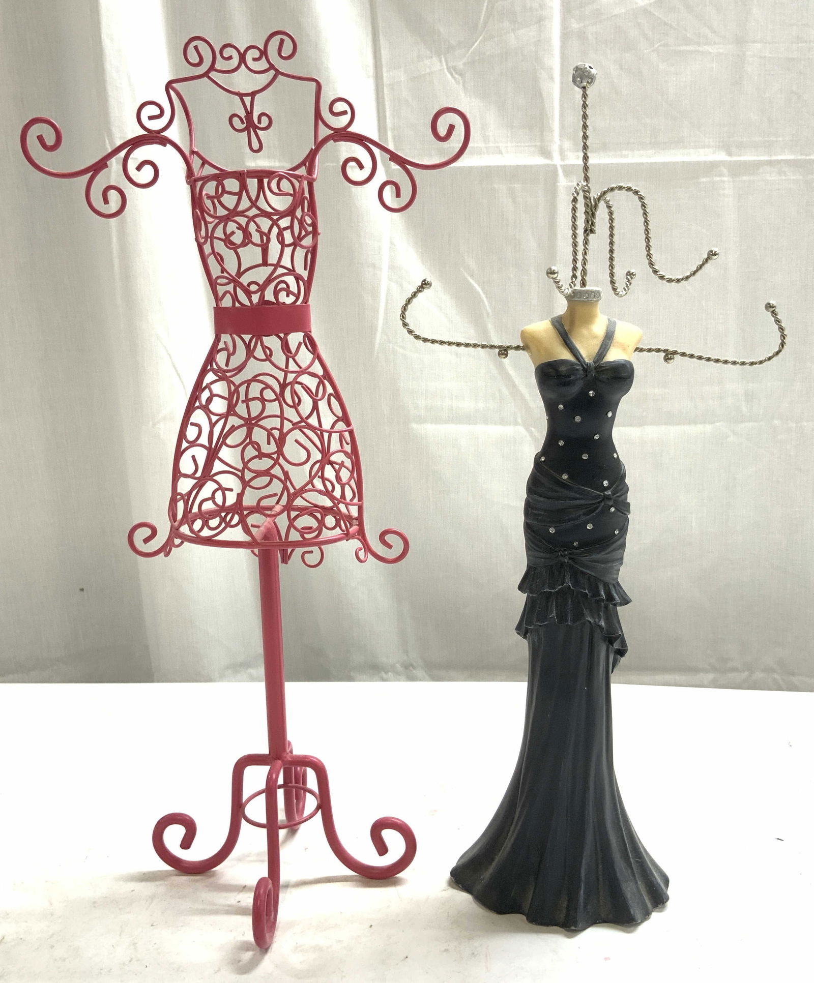 Lot 2 Vntg Metal & Resin Jewelry Stands (1 of 7)