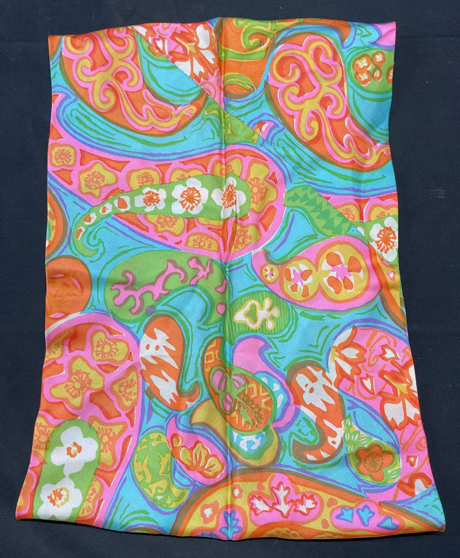 Vintage Pastel Paisley Print Silk Accessory: Vintage pastel toned paisley floral print silk accessory. Measures approx. 13.5 inches long laid flat. Some wear to material consistent with exposure. Ladies accessories, ladies silk accessories, ladi