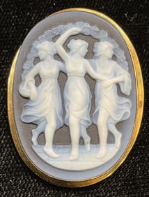 Vtg Signed 18k Gold Three Graces Cameo Brooch