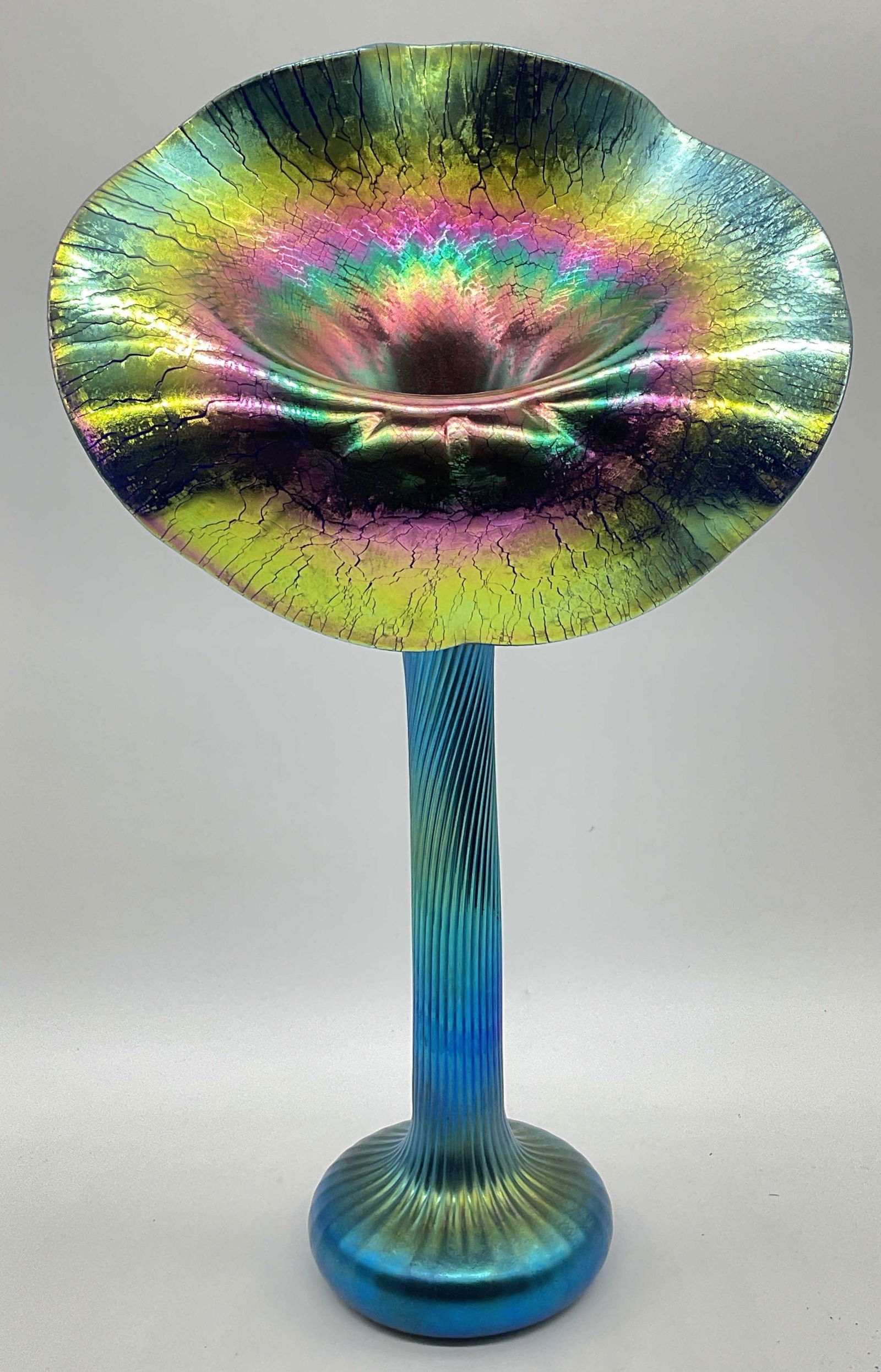 Lundberg Carnival Glass Jack in the Pulpit Vase 1998 (1 of 7)