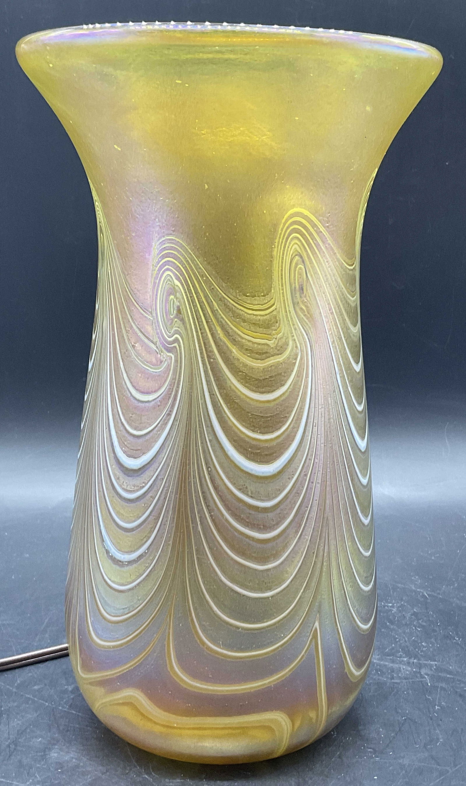 Vintage Pulled Feather Art Glass Table Lamp (1 of 10)