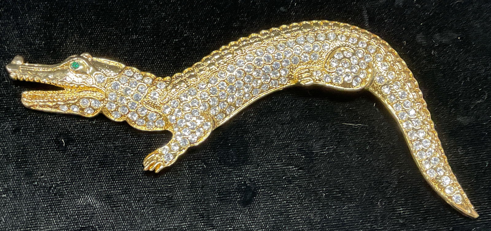 XL Gold Tn Crystal Alligator Brooch, 6 Inches L (1 of 6)