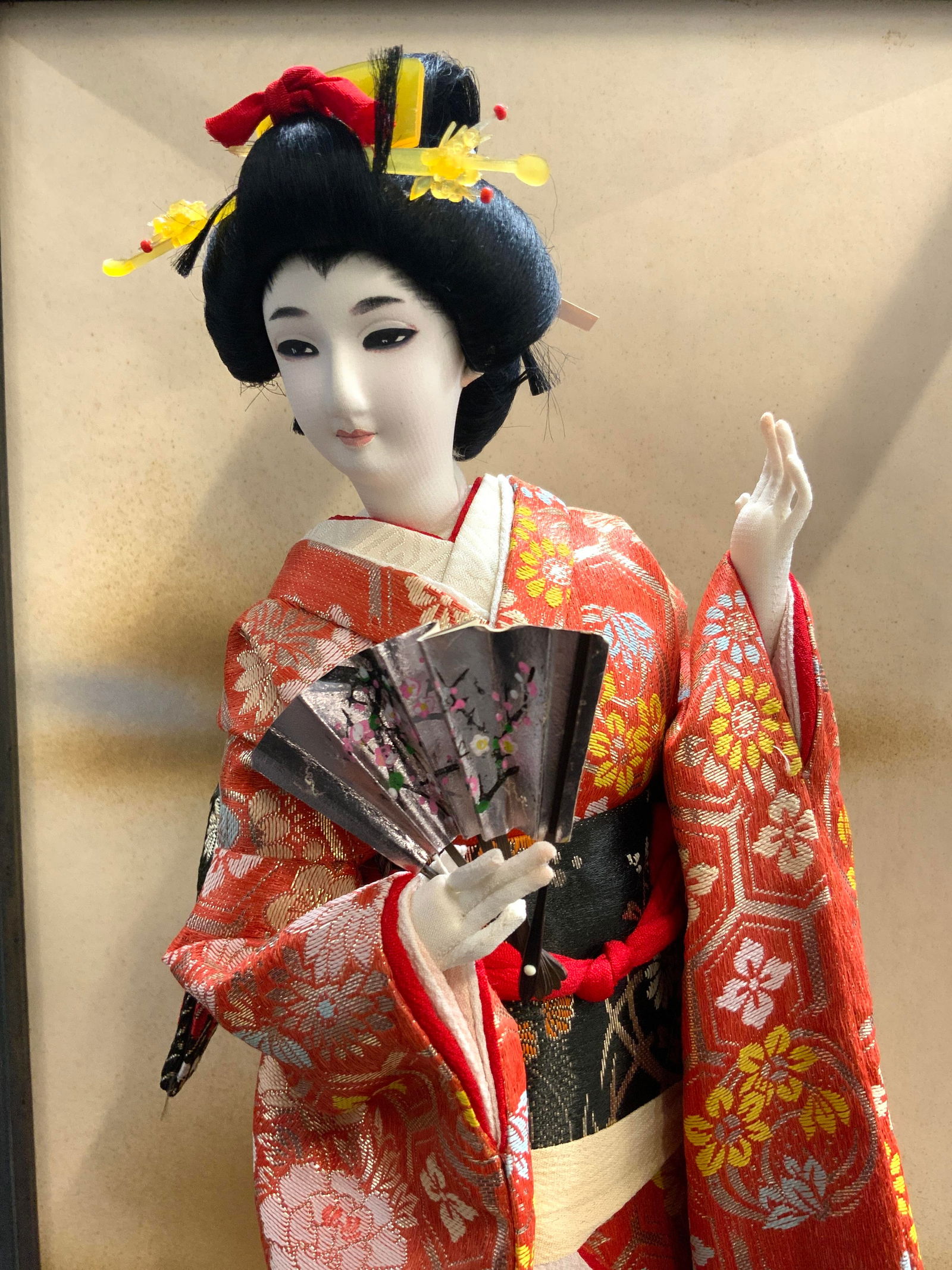 Vtg Japanese Asian Female Geisha Doll In Case (1 of 9)