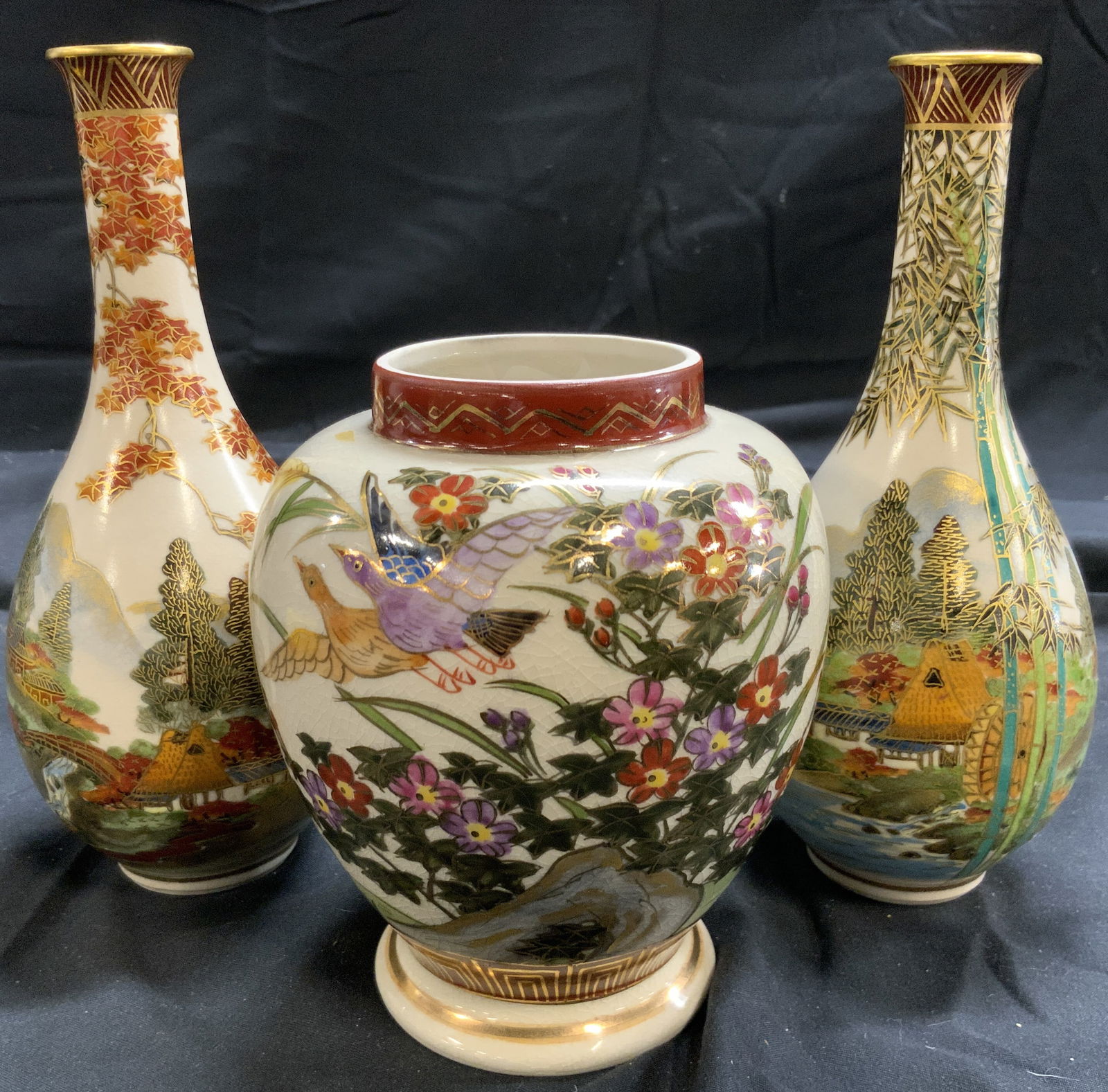 Lot 3 Vntg Assorted Hand Painted Asian Vases (1 of 8)