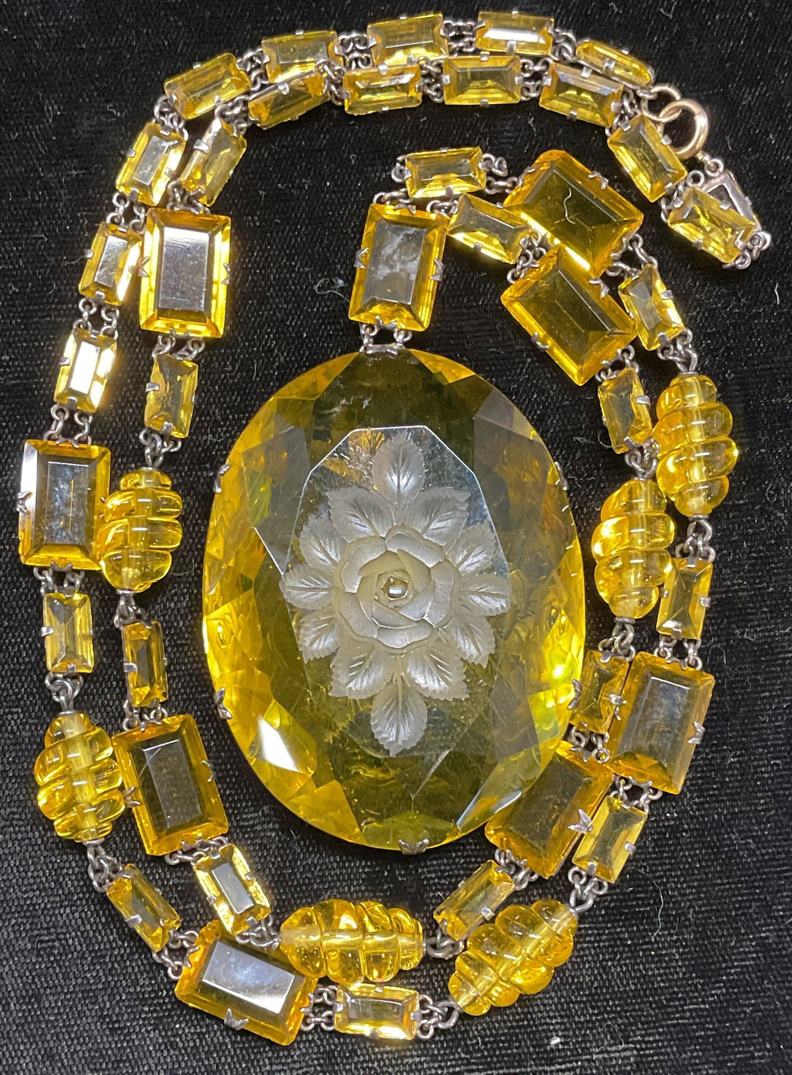 Vtg Yellow Glass Crystal Intaglio Pendant Necklace (1 of 8)