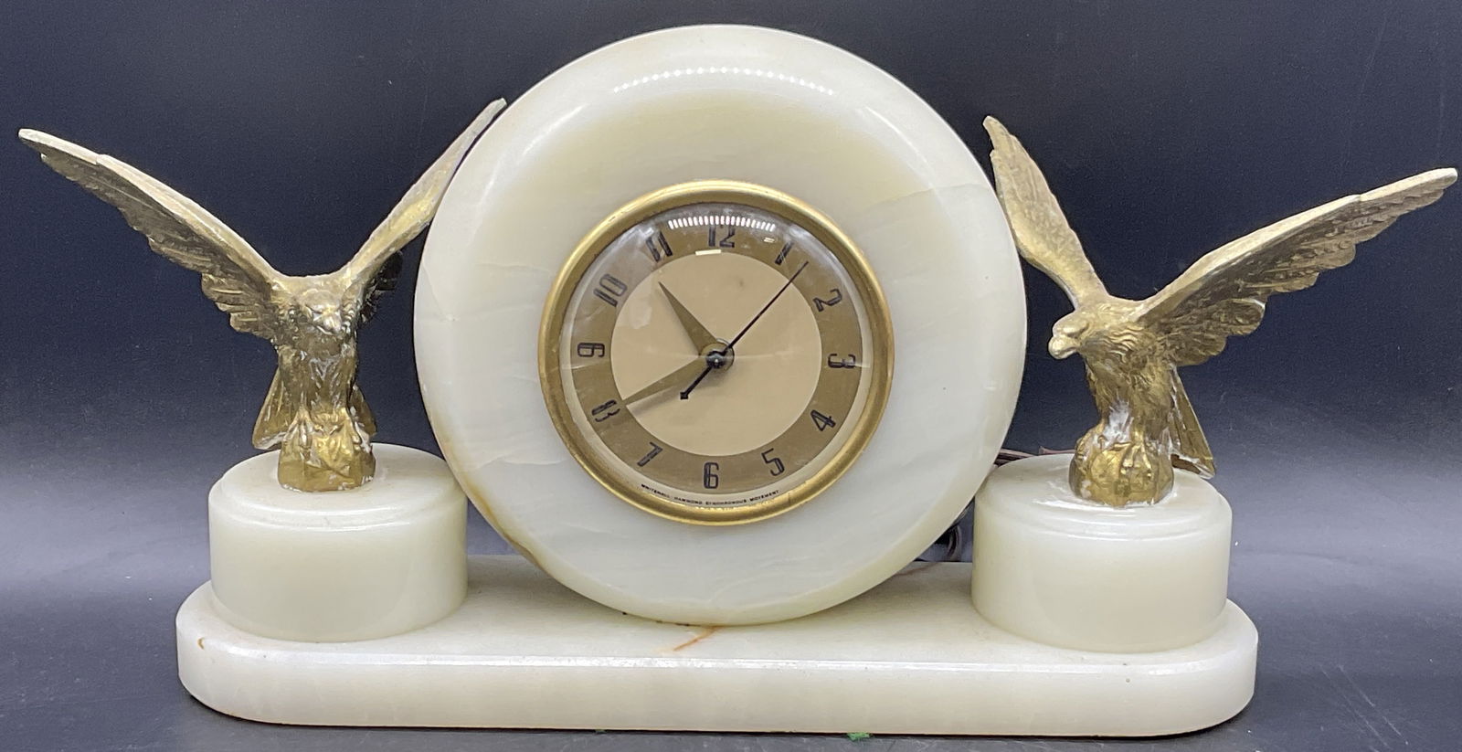 WHITEHALL HAMMOND Art Deco Gilt Eagle Onyx Clock (1 of 11)