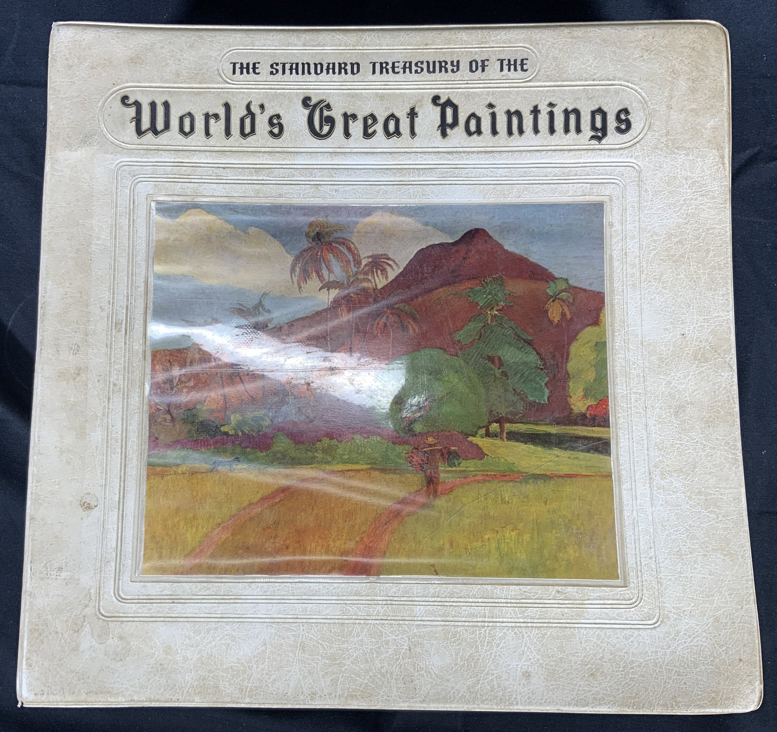 Worlds Great Paintings Jean-Francois Guillo 1957: Large leather bound treasury book. Titled The Standard Treasury of the Worlds Great Paintings. Written by Jean-Francois Guillo. Commentaries by Frank Getlein. Published by Standard Reference Works Pub