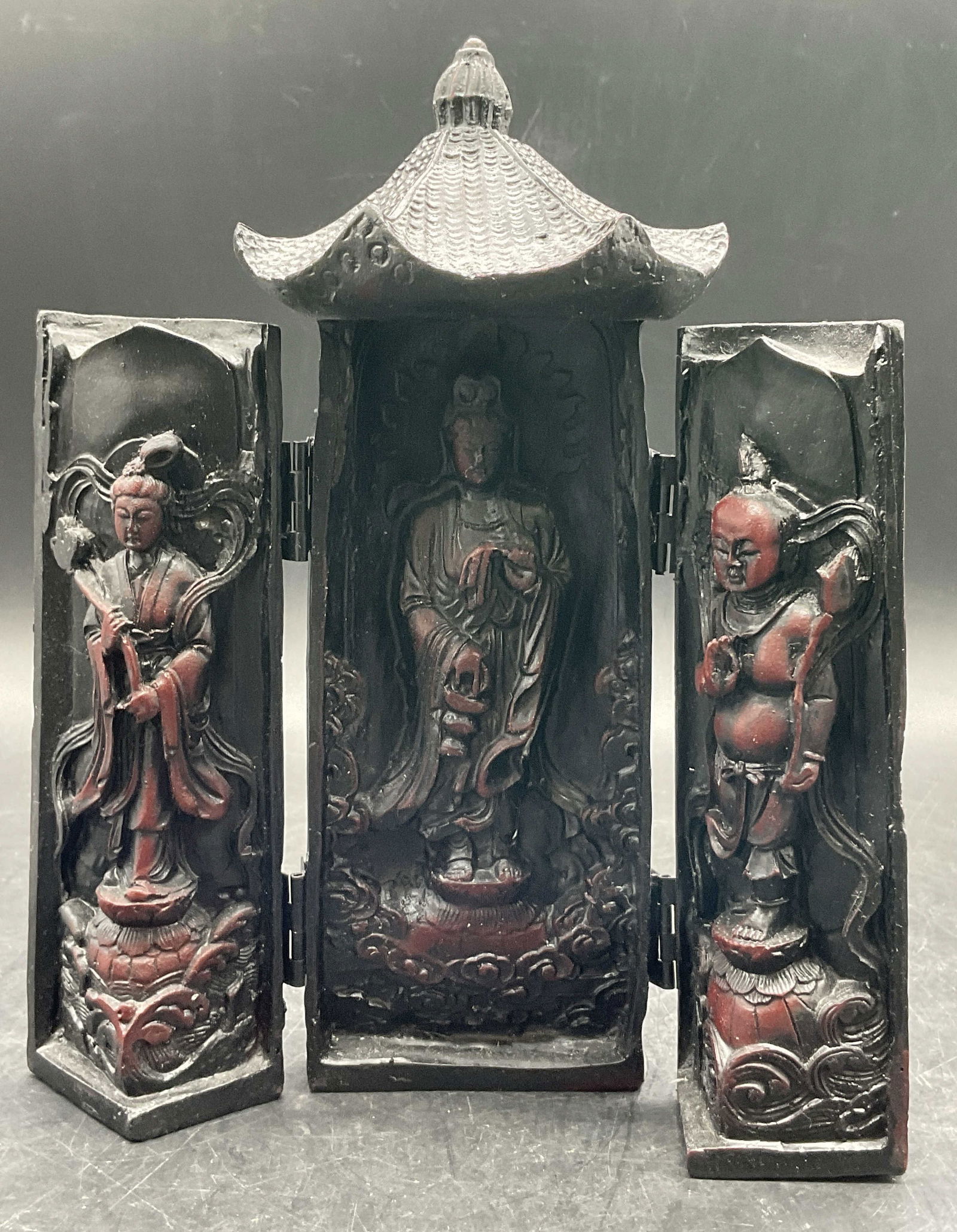 Carved Wood Asian Travel Shrine W/ Hinged Doors (1 of 11)