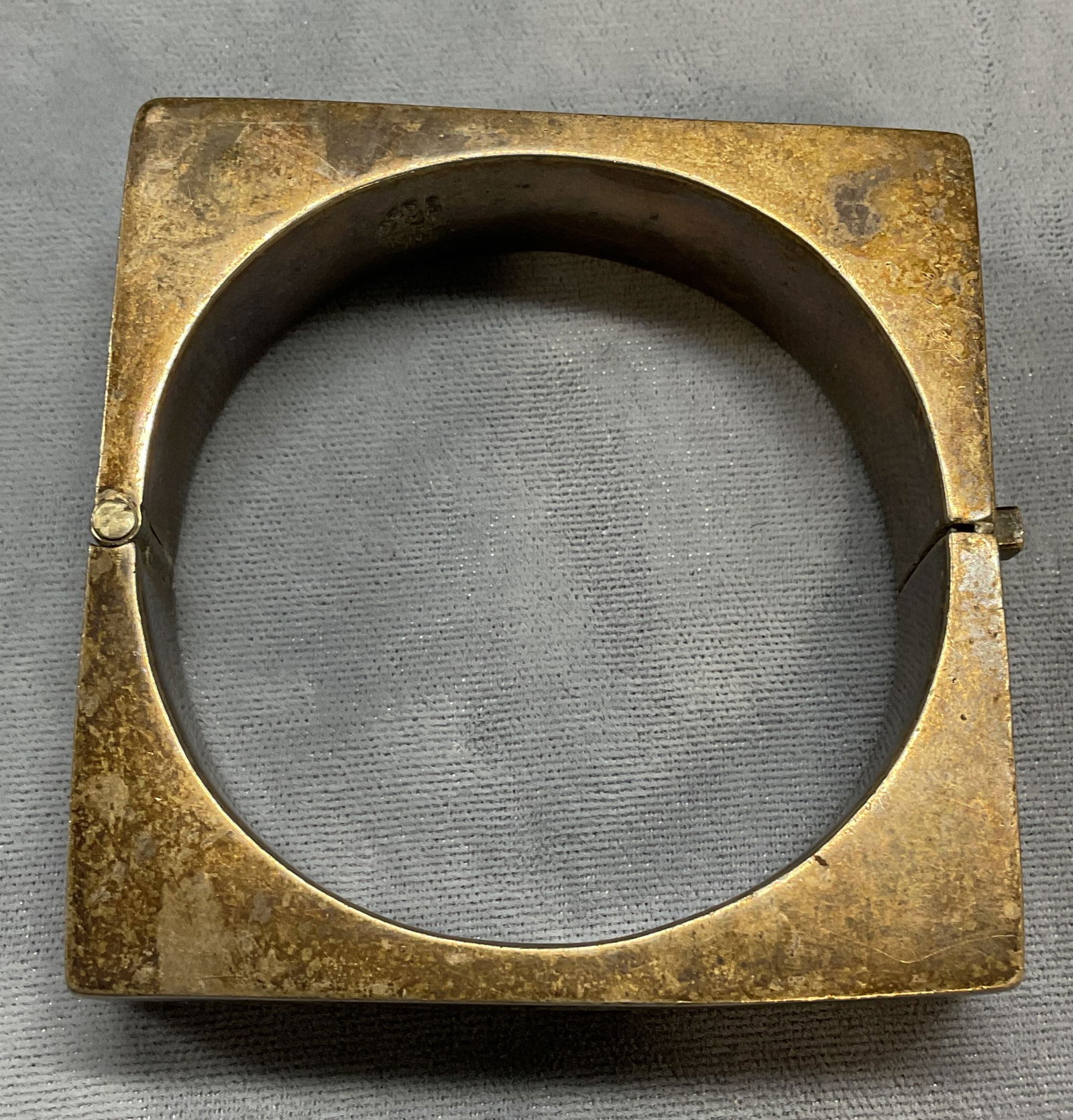 Vtg Sgn Sterling Silver Square Bangle Bracelet (1 of 7)