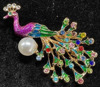 Gold Tn Faux Pearl Crystal Peacock Brooch Pendant
