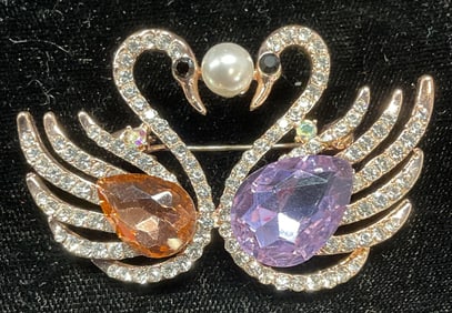 Gold Tone Crystal Faux Pearl Swan Brooch