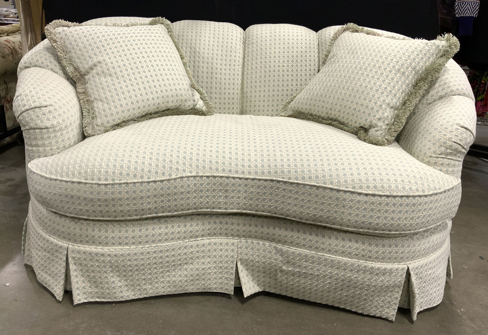 Vtg Skirted Loveseat W Matching Fringed Pillows (1 of 8)