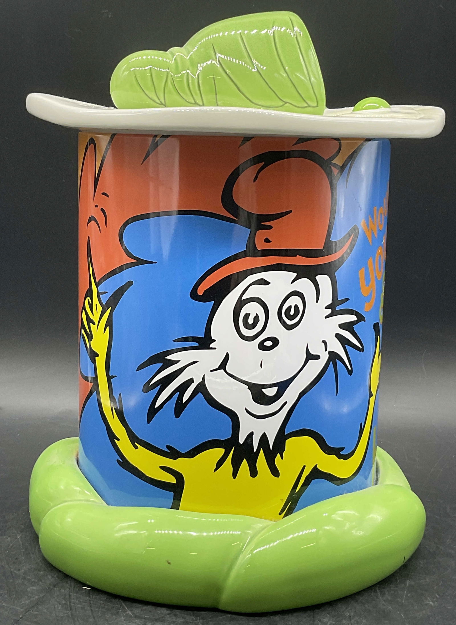 DR. SEUSS Green Eggs & Ham Ceramic Cookie Jar (1 of 9)