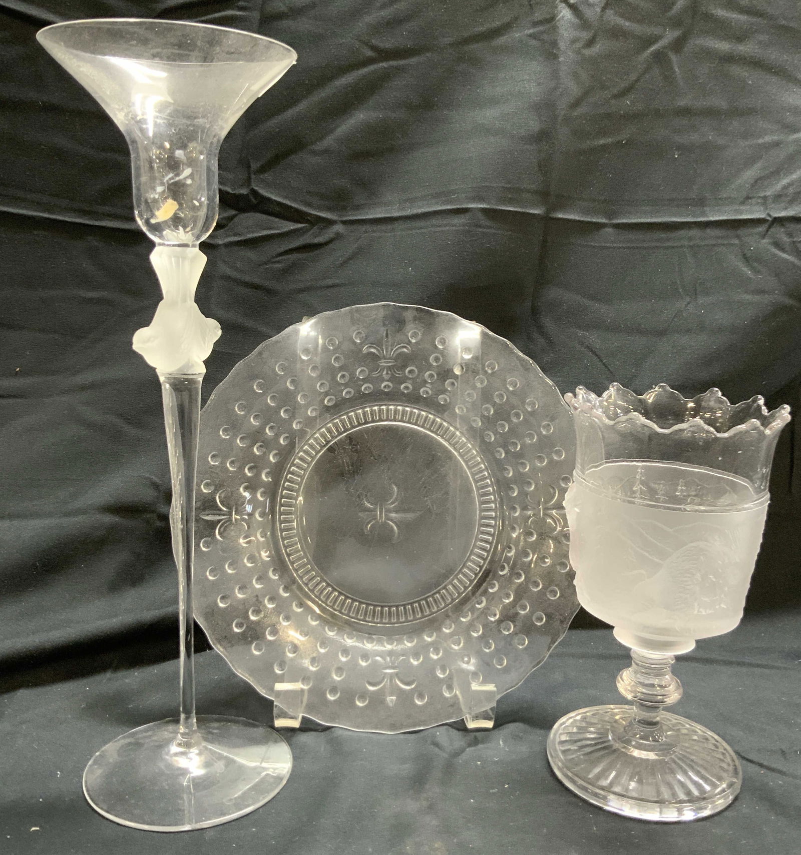 Lot 3 Art Glass Tabletop Accessories (1 of 6)