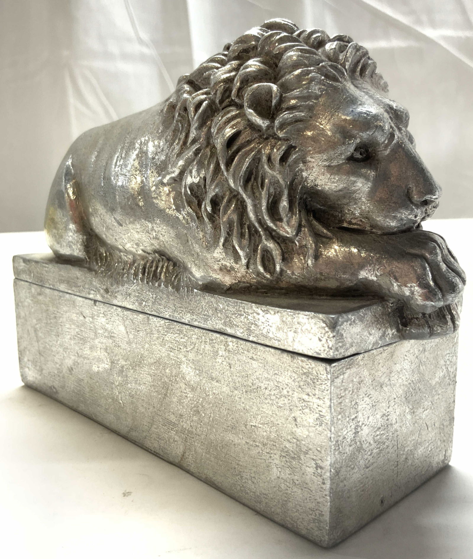 Silver Toned Composite Lion Trinket Box W Lid (1 of 8)