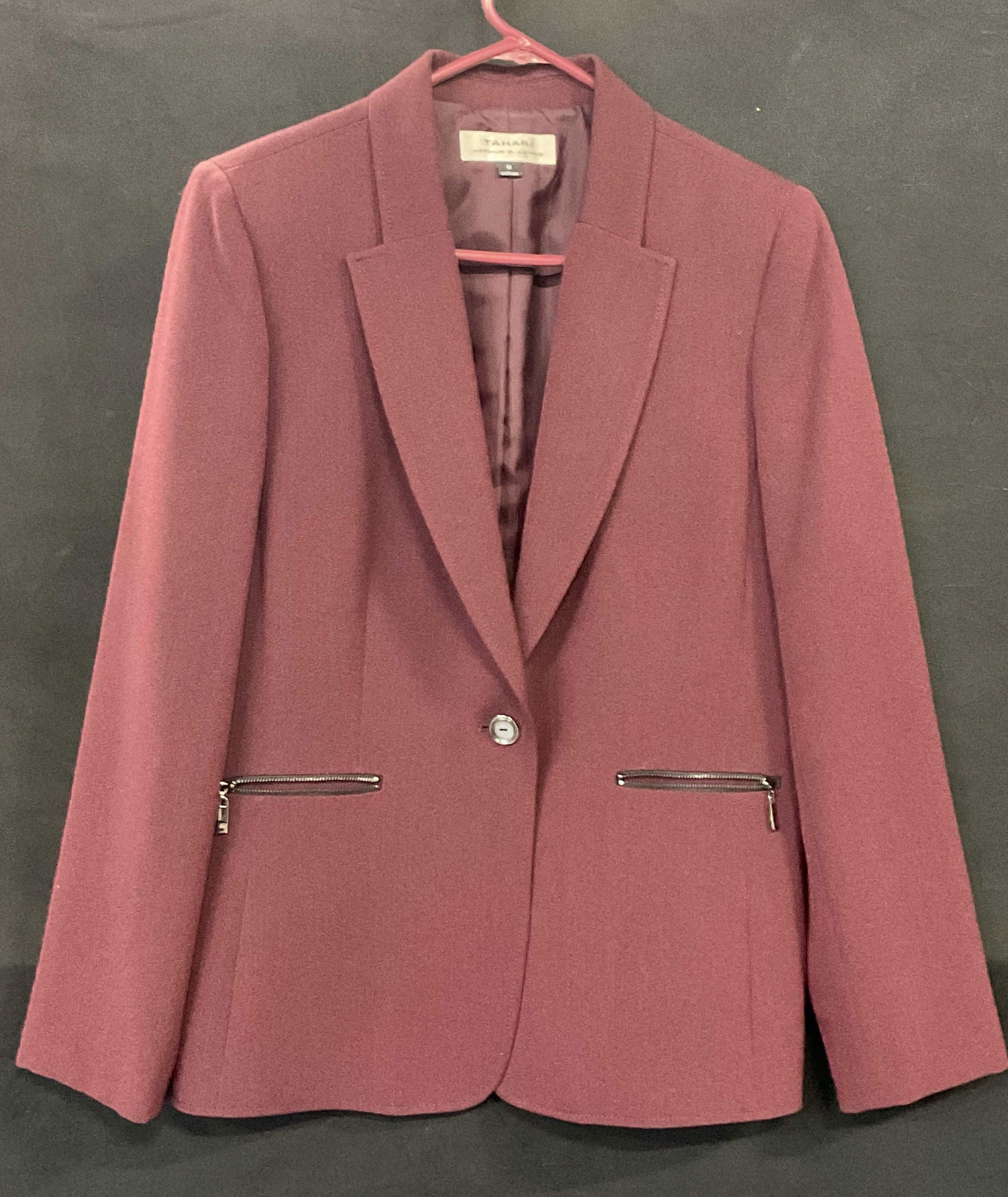 TAHARI ARTHUR S. LEVINE Burgundy Blazer (1 of 10)