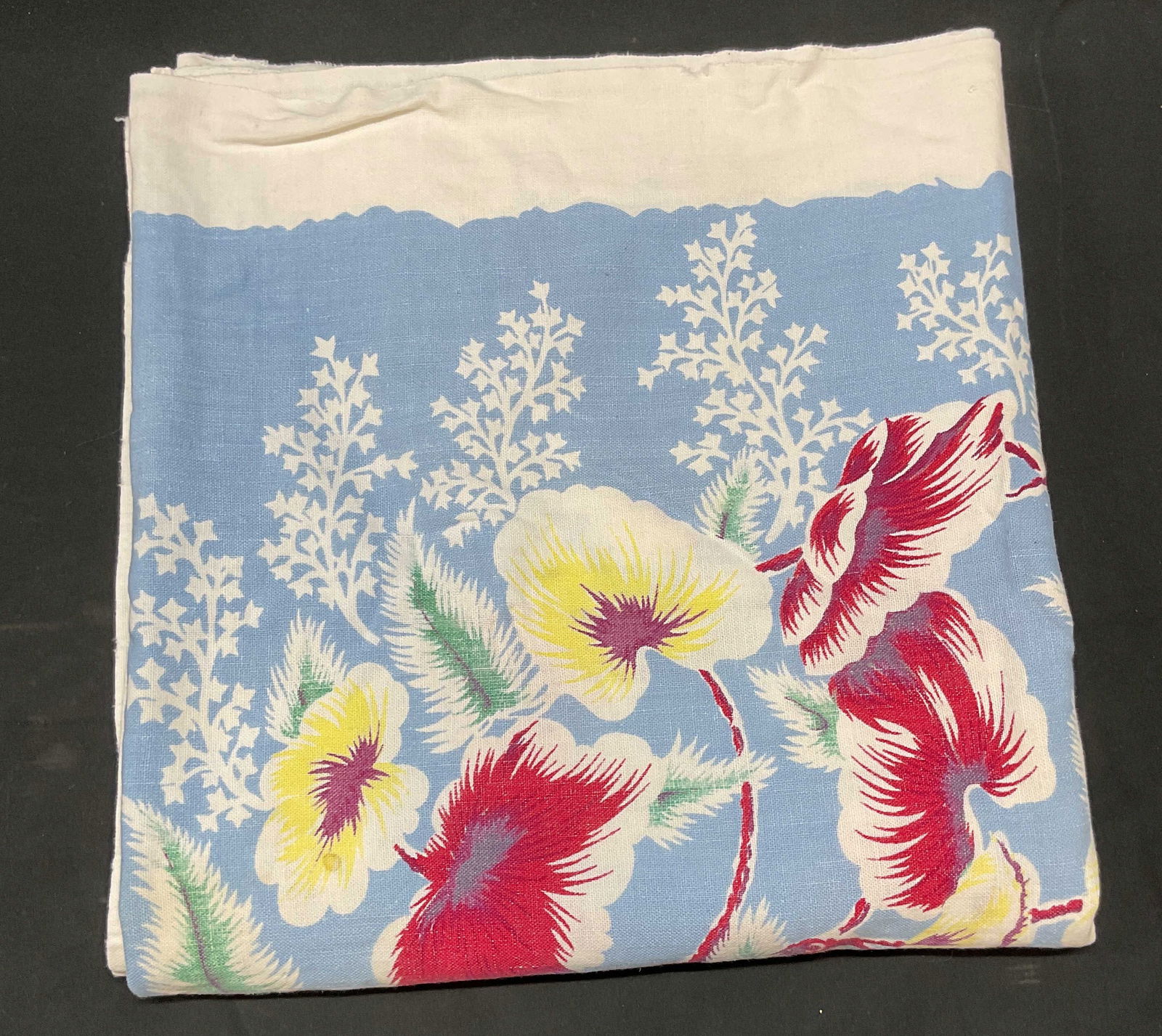 Vintage White & Blue Floral Tablecloth (1 of 6)