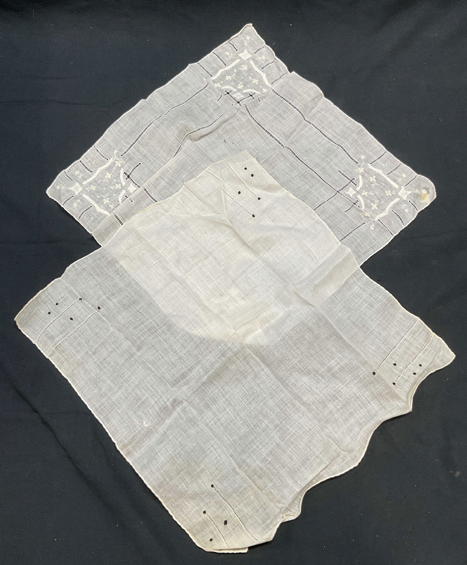Lot 2 Vtg White Embroidered Handkerchiefs: Lot of 2 vintage white embroidered handkerchiefs. Feel like cotton. Measure approx. 12 x 12 inches. Both pieces have wear including blemishes observed. Handkerchief, vintage handkerchief, collectible