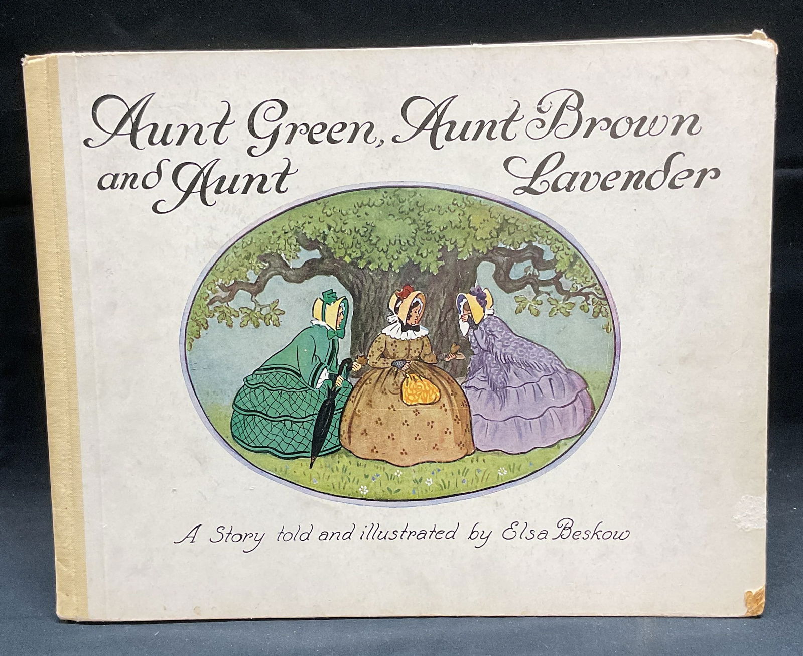 1930s Aunt Green Aunt Brown Aunt Lavender Illustr: Hardcover copy of Aunt Green, Aunt Brown, and Aunt Lavender written and illustrated by Elsa Beskow. Published by Harper and Brothers, c. 1930s. Measures approx. 10 x 12.75 inches. Wear to cover, pages