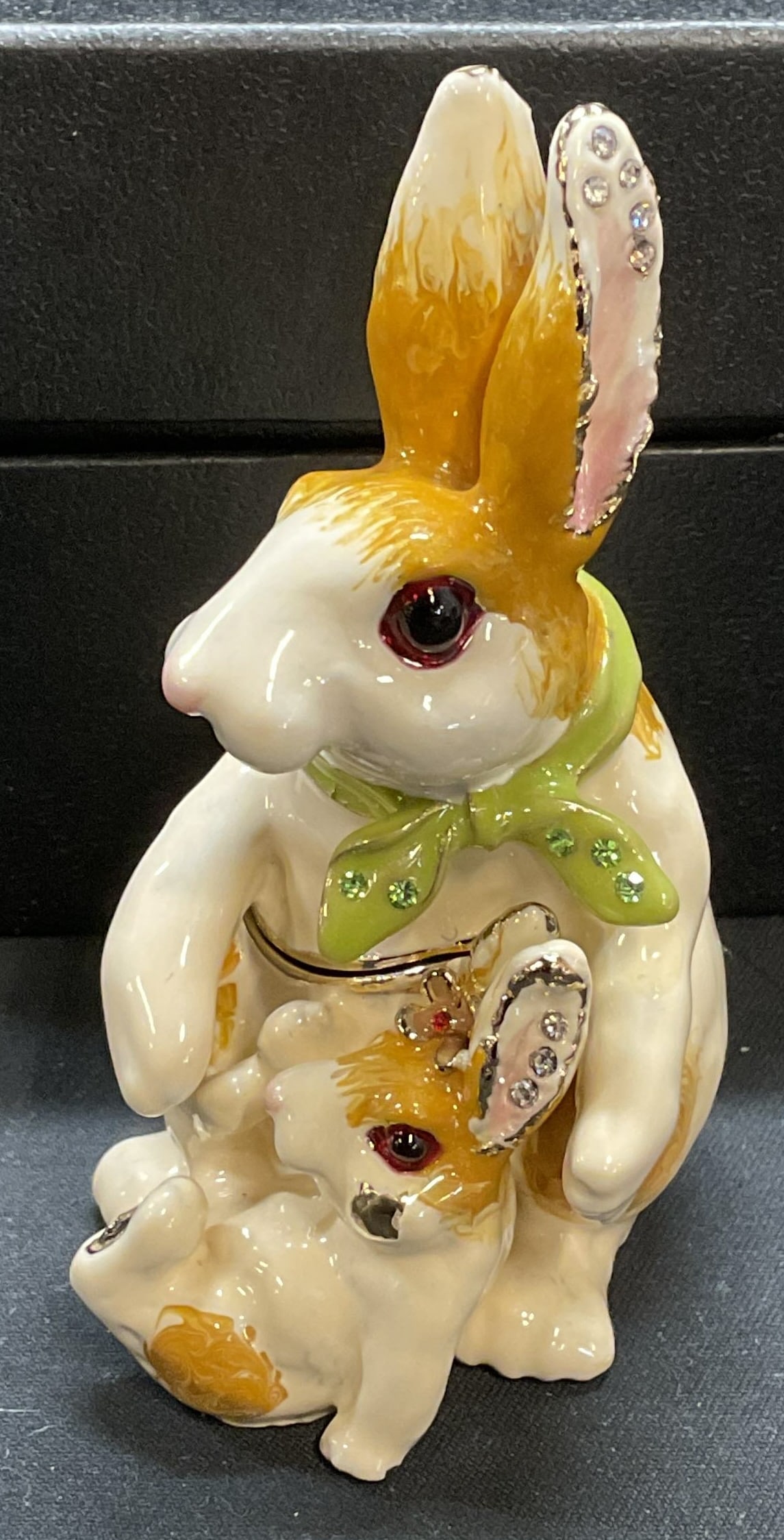 Keren Kopal Enameled Rabbit Trinket Box (1 of 7)