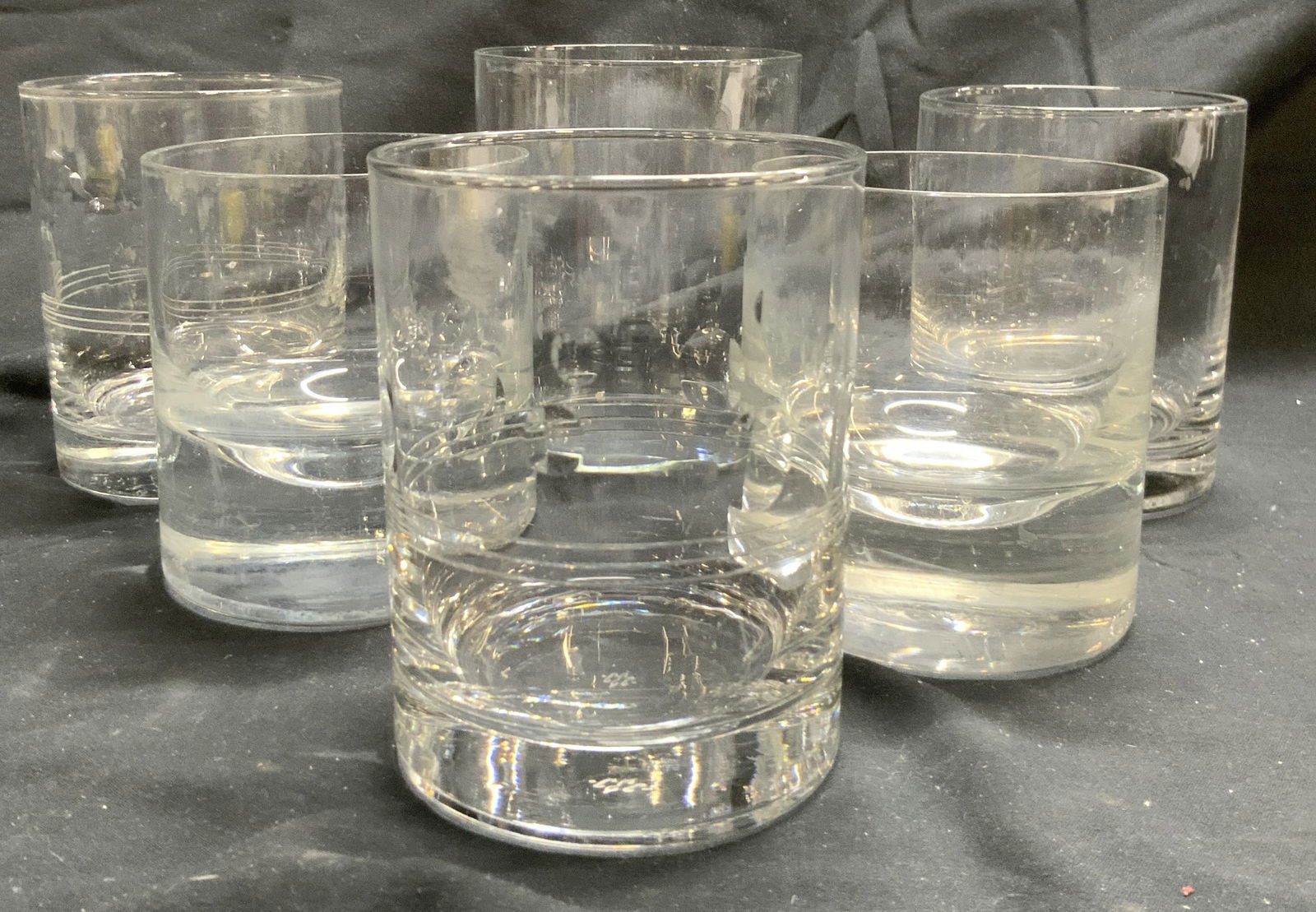 Lot 6 Assorted Glass Vessels & Tumblers (1 of 6)