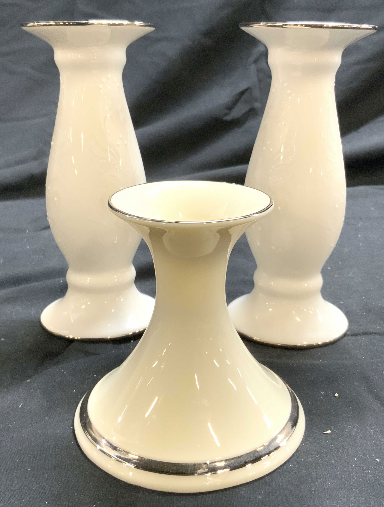 LENOX Lot 3 Porcelain Tabletop Candlesticks (1 of 7)