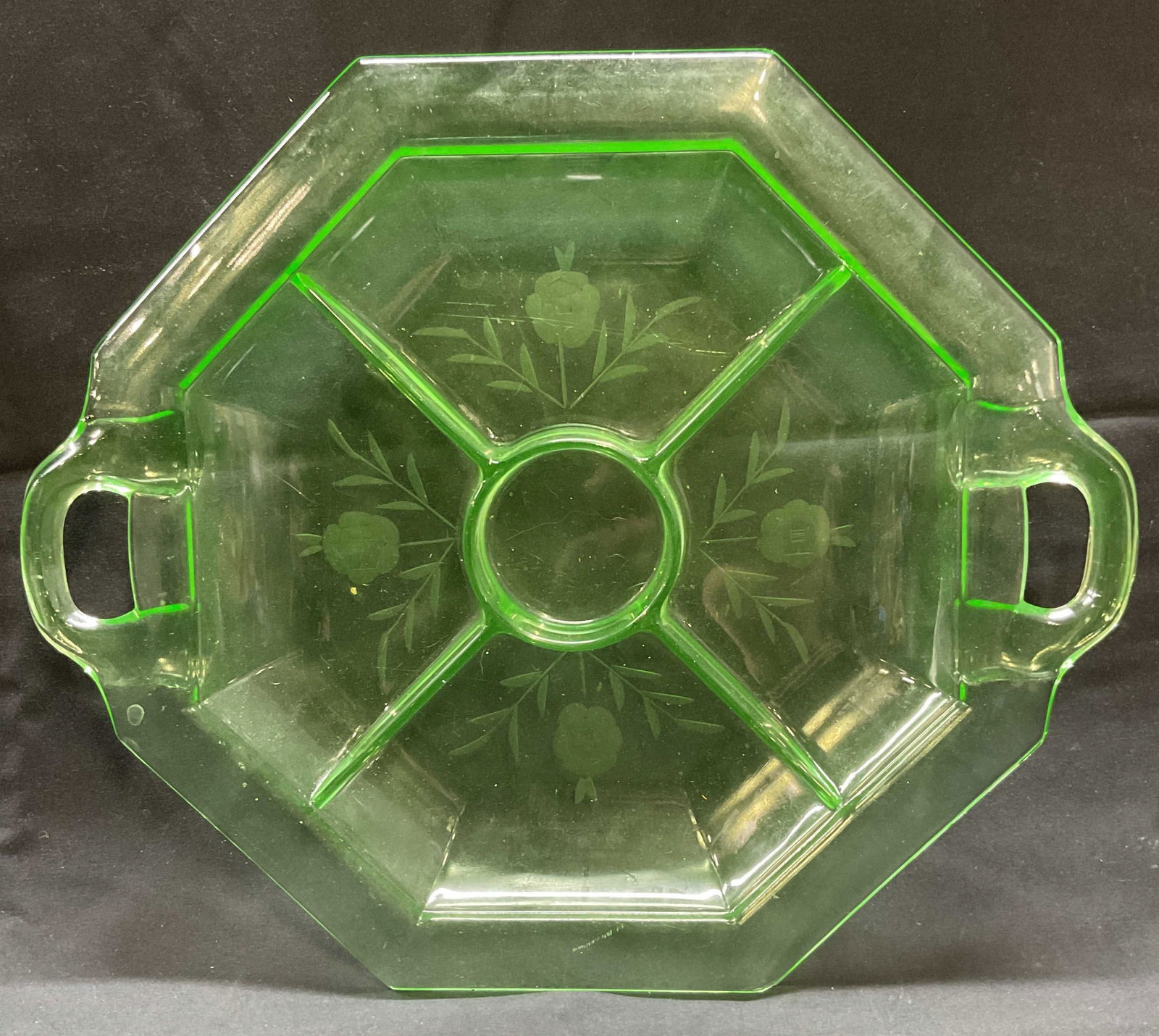 Vintage Signed Green Uranium Glass Tray (1 of 8)