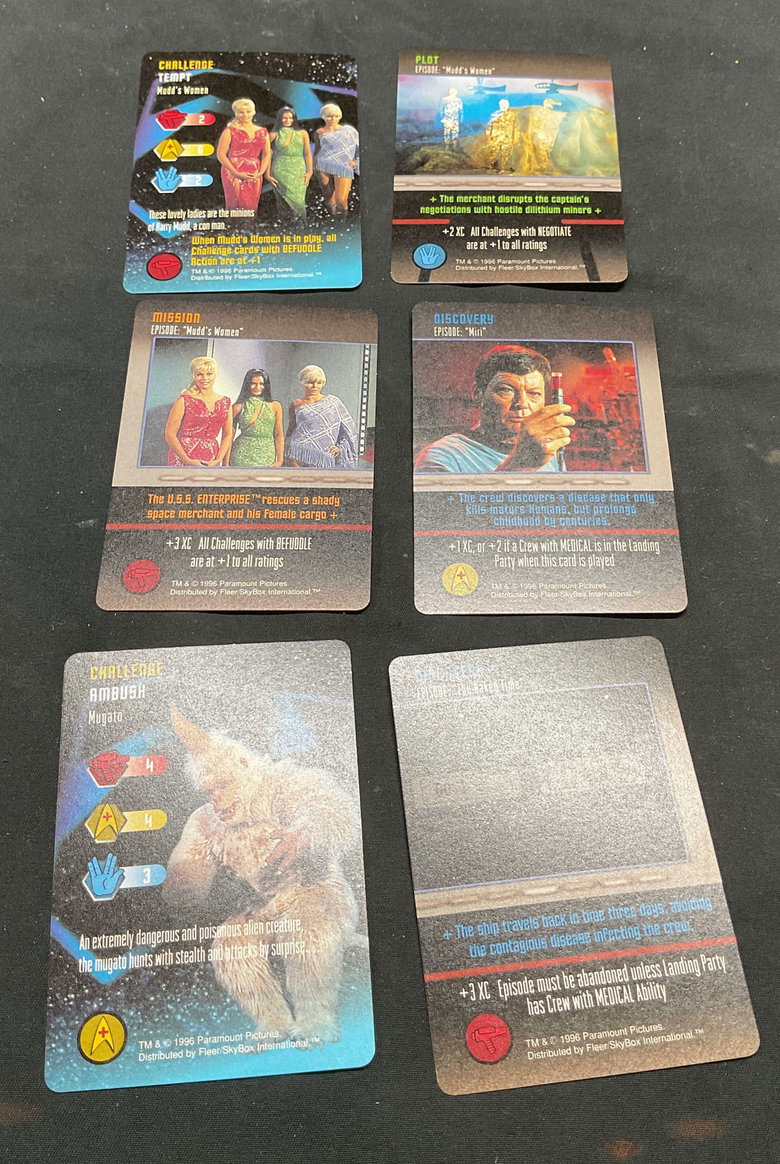 Group Lot 1996 Star Trek The Card Game (1 of 7)