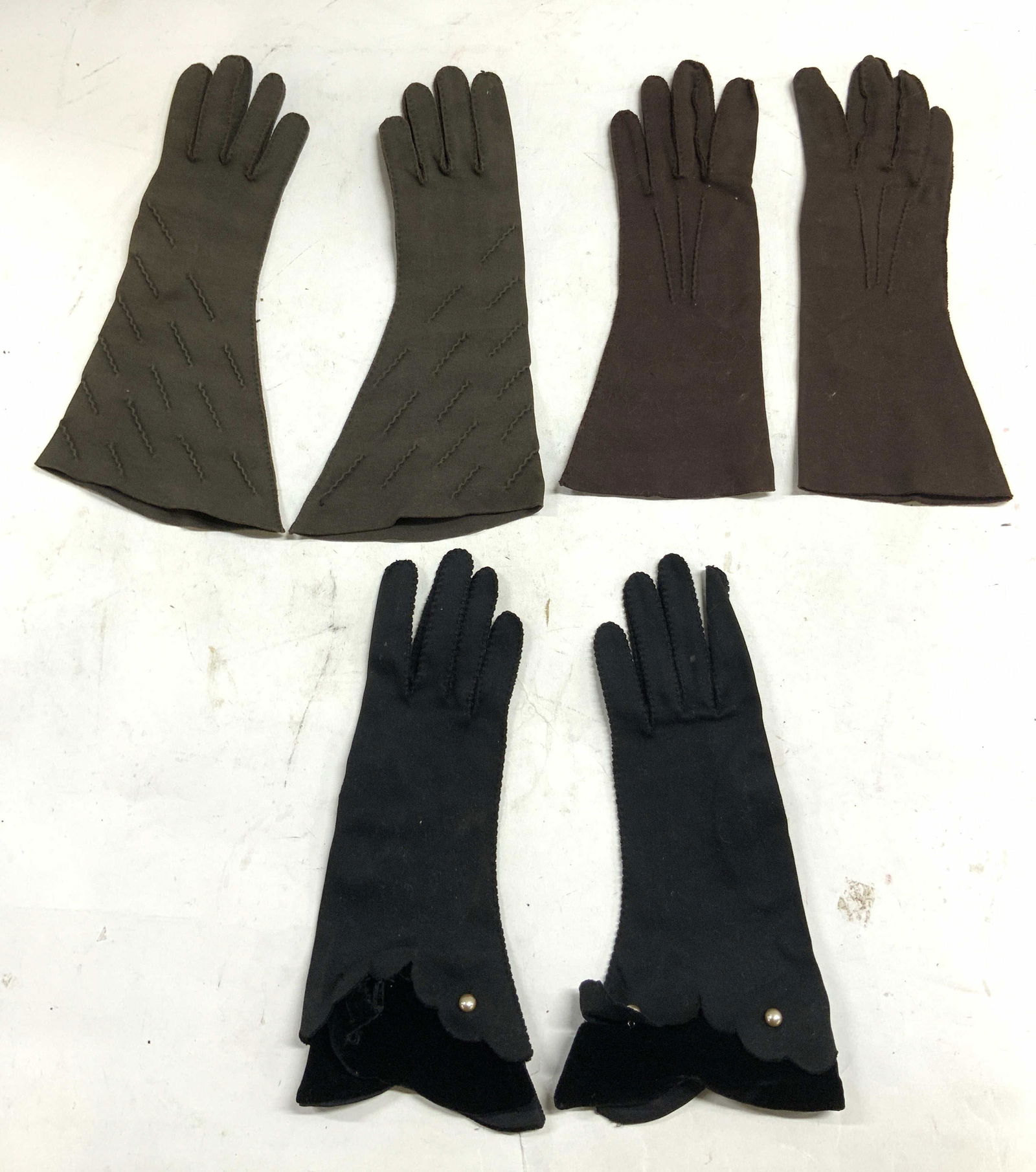 Lot 3 Pairs Assorted Womens Gloves ELVETTE & More (1 of 6)