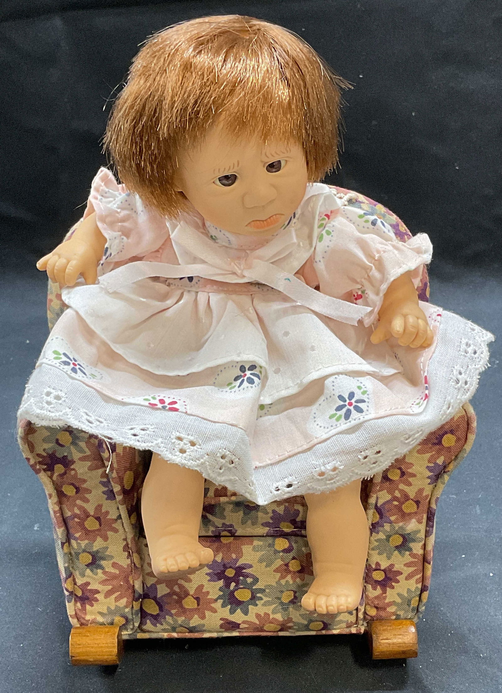 Lot 2 Vintage Baby Doll & Doll Rocking Chair (1 of 6)