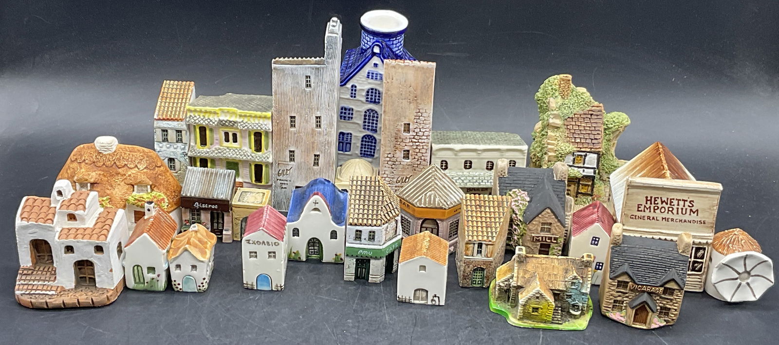 Lot 26 Ceramic, Pottery House Figurals, GAULT + (1 of 7)