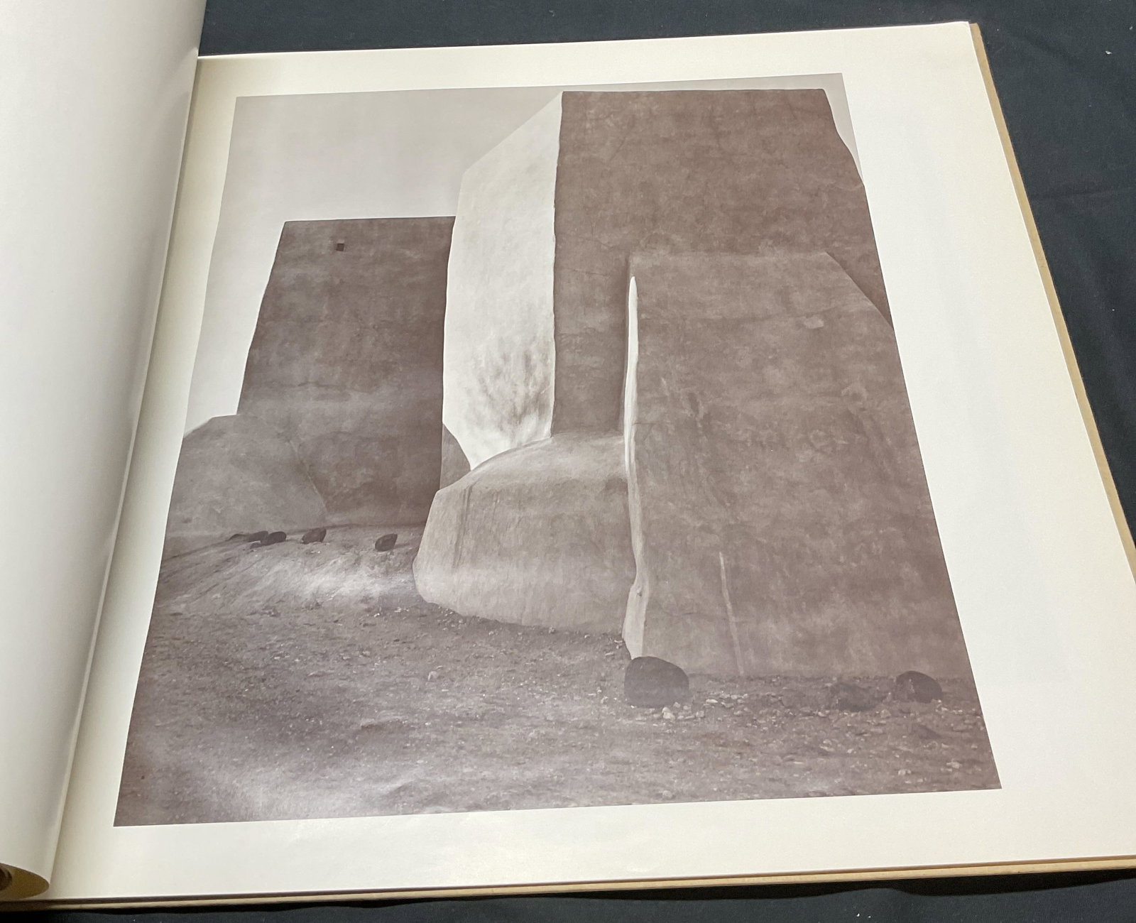 Ltd Edt Echoes of Silence Philip Trager 1972 Illus: Limited edition hardcover copy of Echoes of Silence by Philip Trager. Illustrated. Edition number 149/1000. Published by Scroll Press, 1972. Measures approx. 14 x 15 inches. Wear to cover, pages, and 