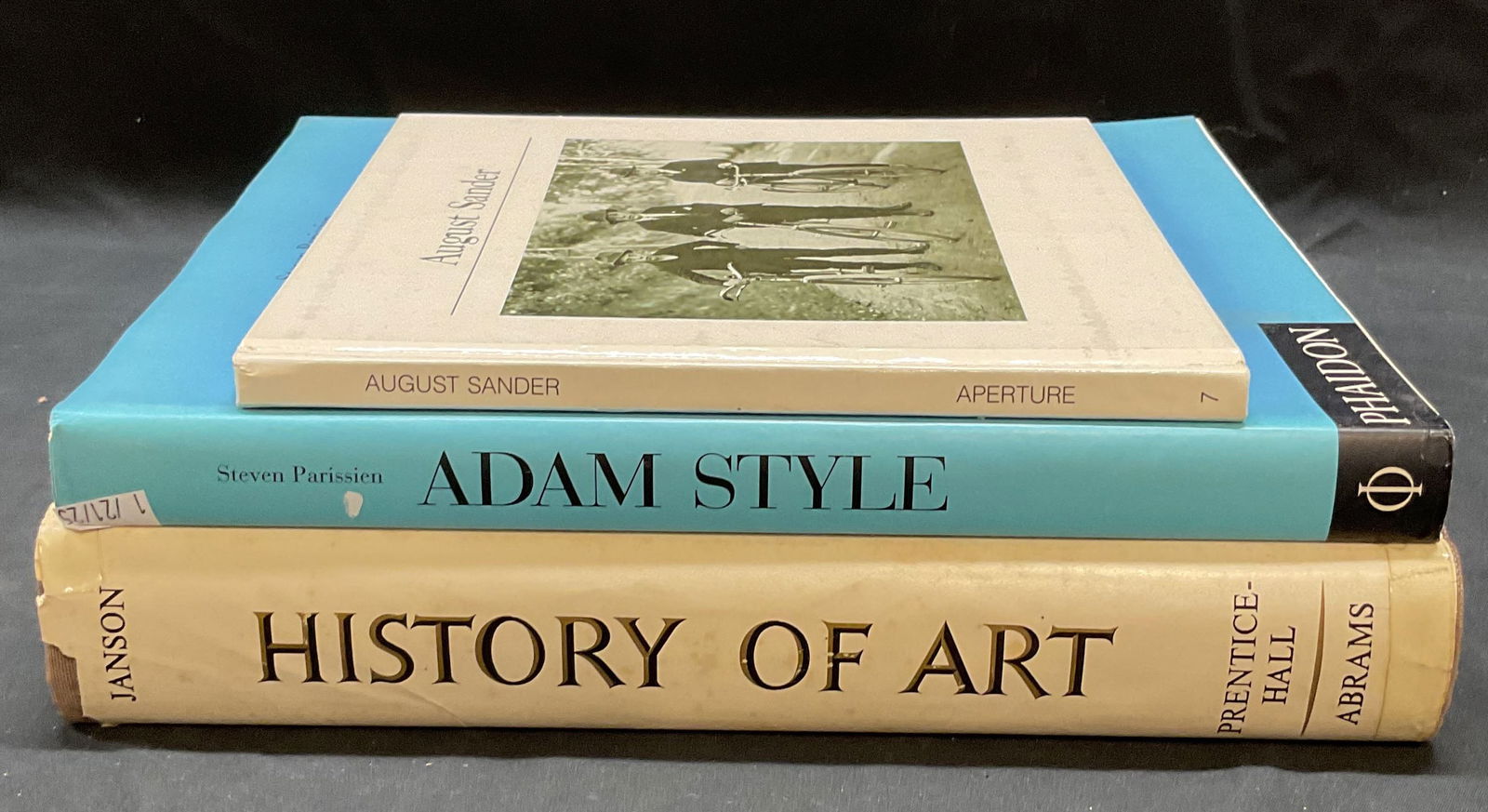 Lot 3 Art & Art History Books, Illustrated 1974-92 (1 of 10)